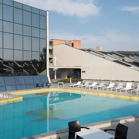 Alba Hotel Hotel 4*