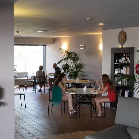 Alba Hotel Hotel