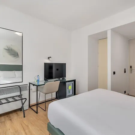Alba Hotel 4*