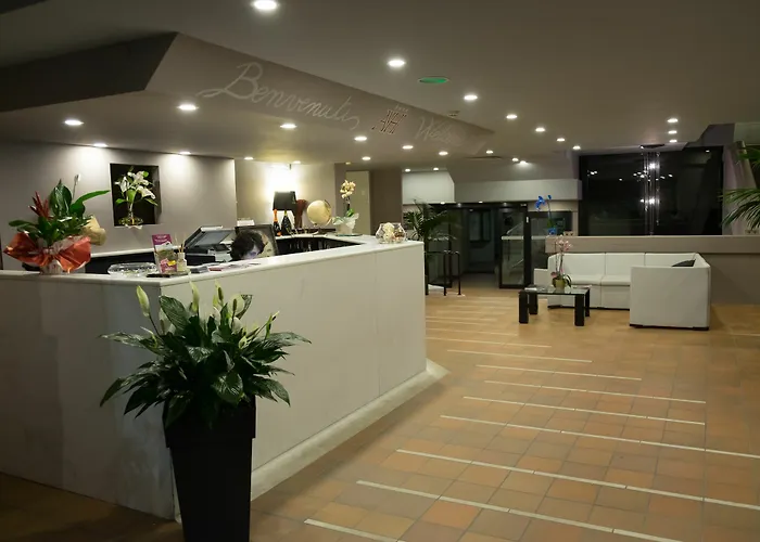 阿尔巴酒店